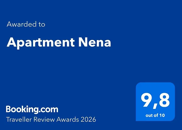 Nena - Spacious With Balcony And Free Parking *