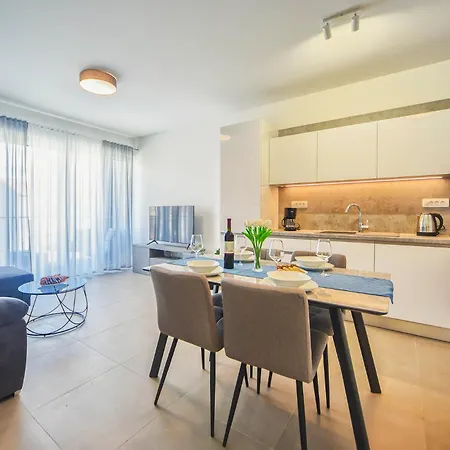 Nena Apartment Pula